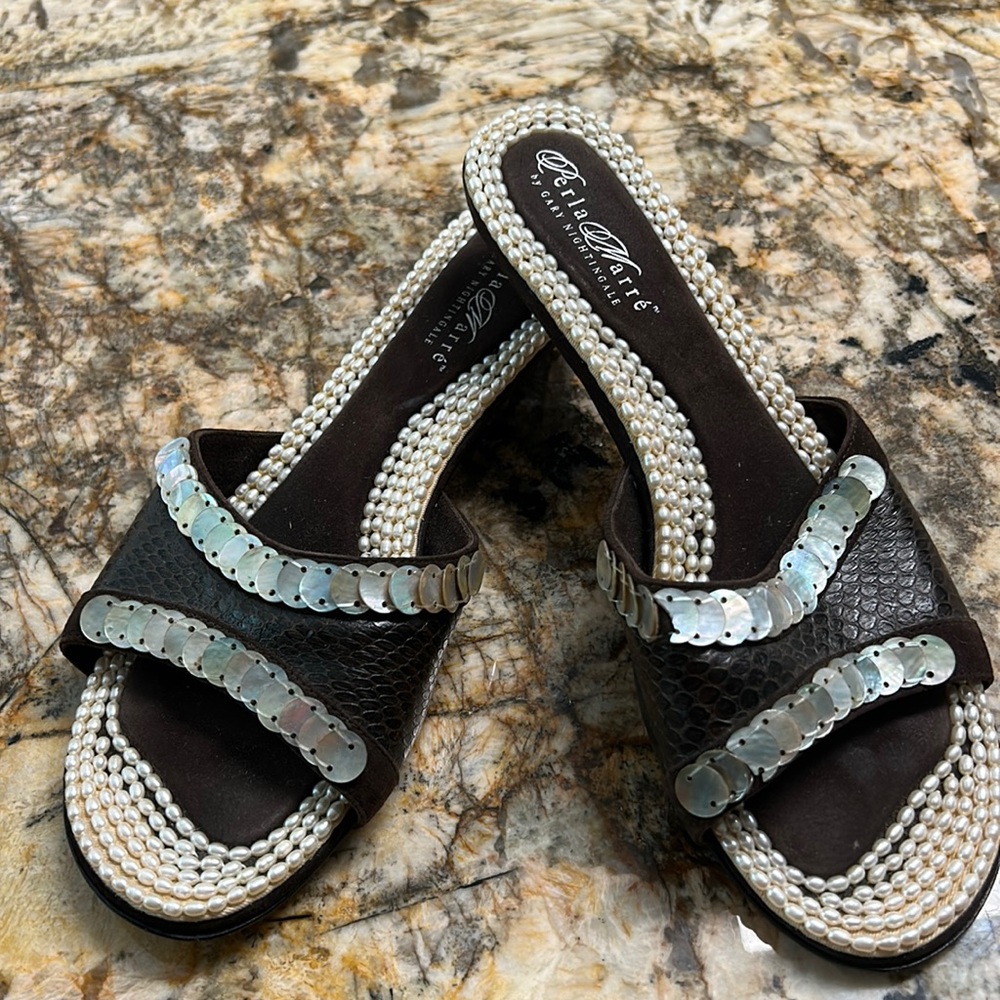 Beautiful Perla Marre, shoes, size 8, excellent used condition